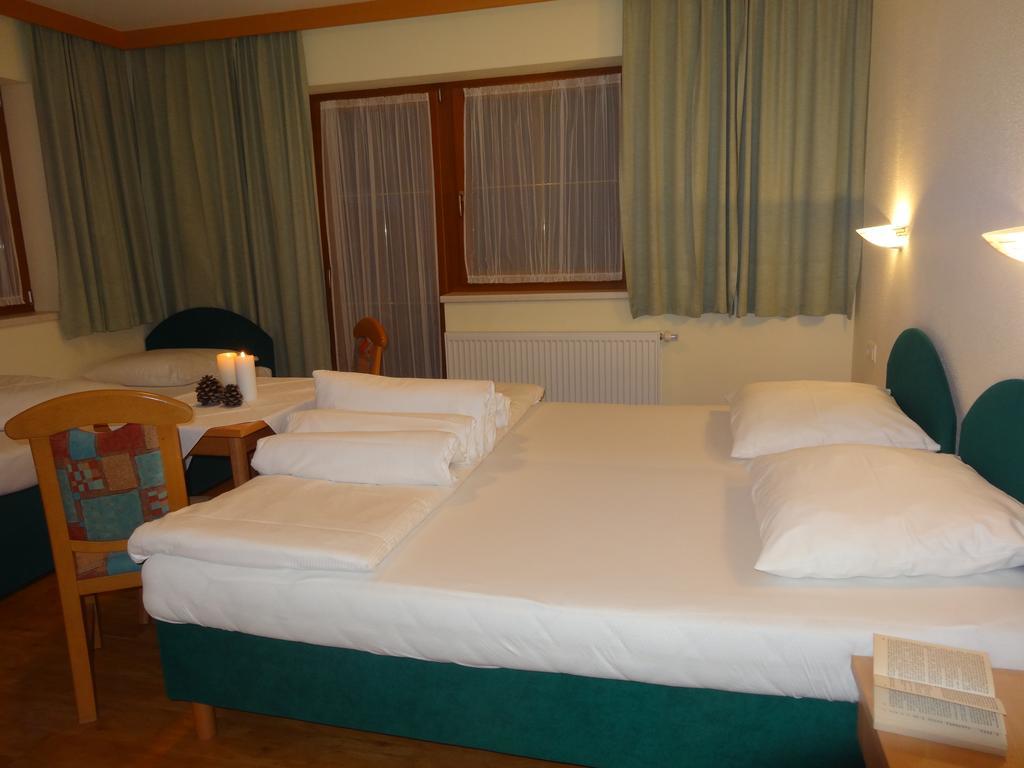 Walchenhof Mayrhofen Quarto foto