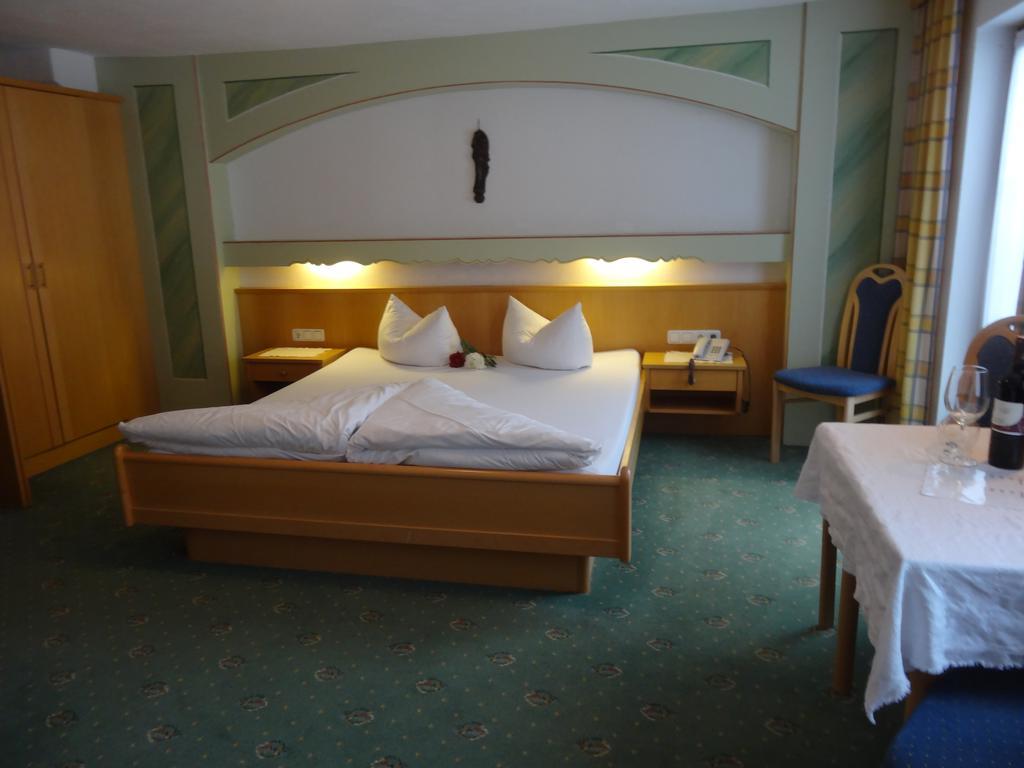 Walchenhof Mayrhofen Quarto foto